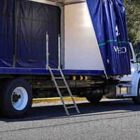 Aluminium Step Ladder – Ideal for Semi trailer truck decks